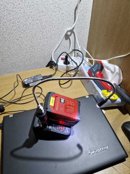 Akku-Adapter für Einhell-Akku 18V 4AH mit Beleuchtung